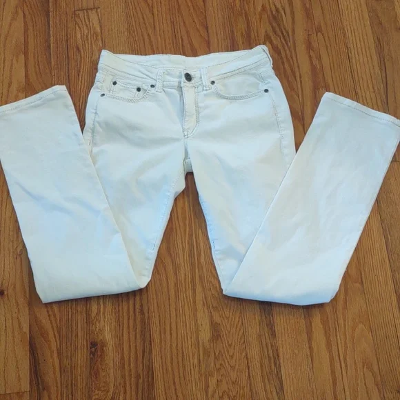 Women’s Skinny Jeans in White with Gray Contrast Stitching - Picture 4 of 7